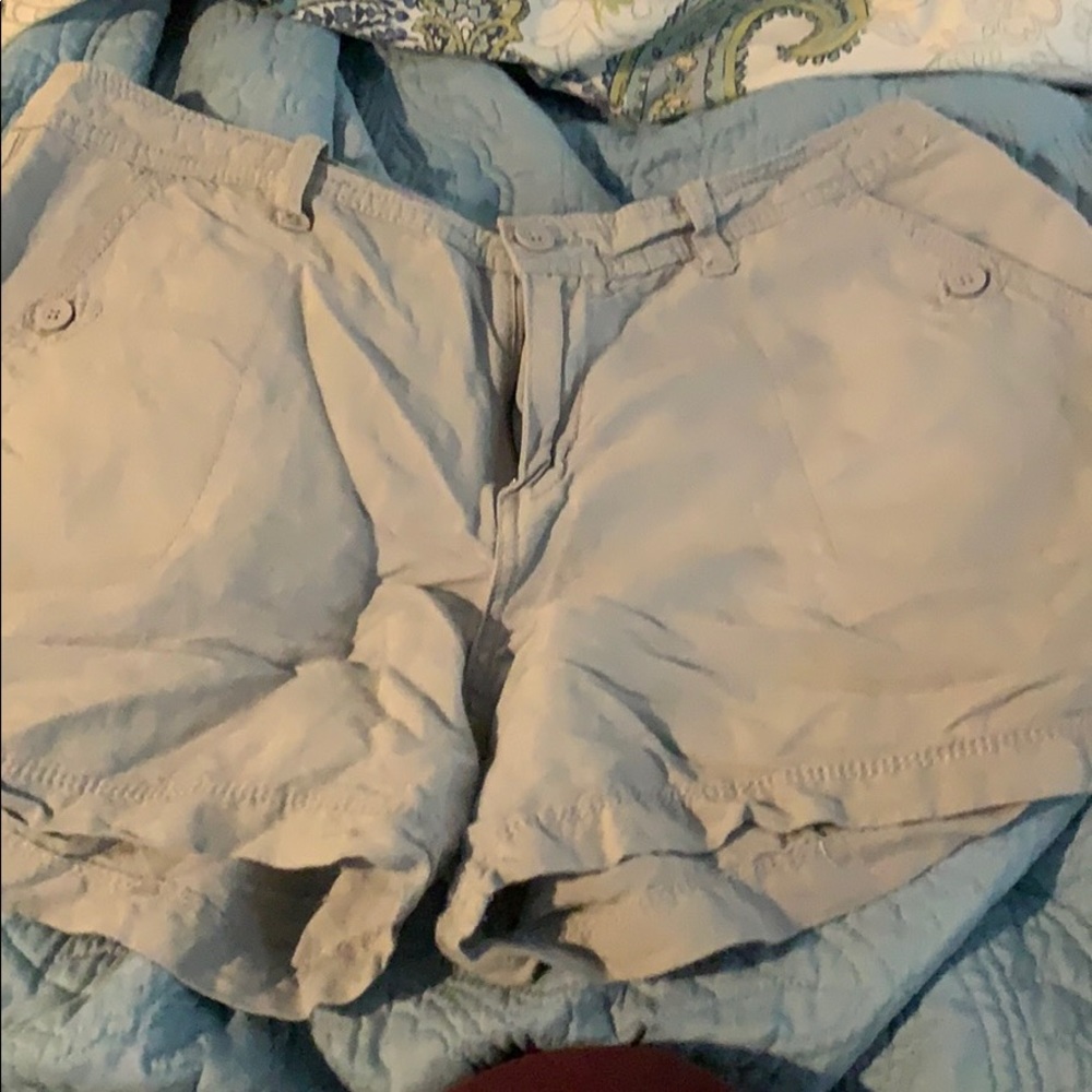 Linen shorts